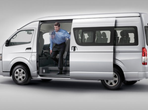Toyota COMMUTER