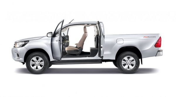 Toyota Hilux Revo Smart Cab 4x4 2.4G