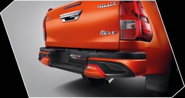 Toyota Hilux Revo TRD Sport Smart Cab Prerunner