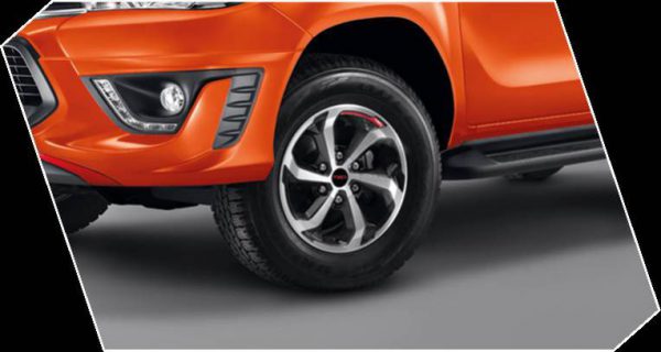 Toyota Hilux Revo TRD Sport Smart Cab Prerunner