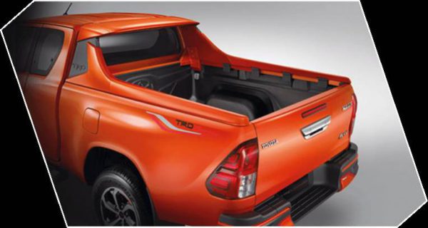 Toyota Hilux Revo TRD Sport Smart Cab Prerunner