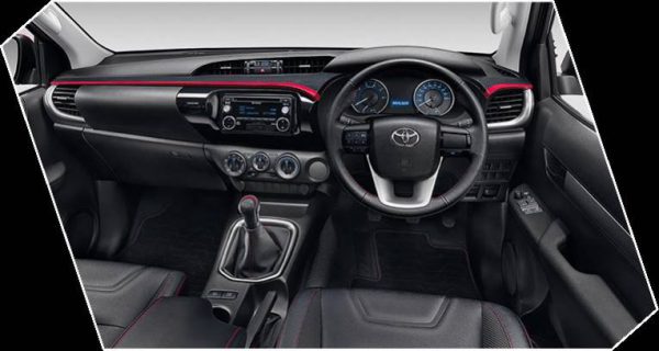 Toyota Hilux Revo TRD Sport Smart Cab Prerunner
