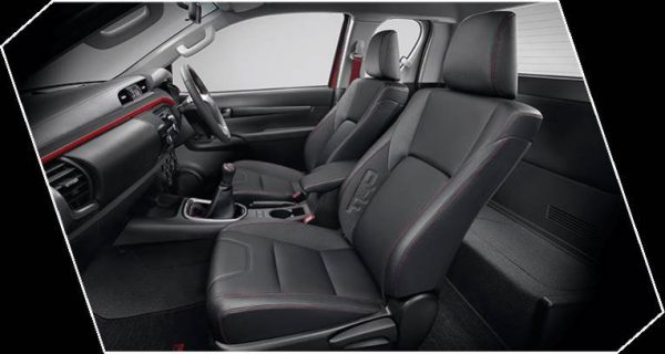 Toyota Hilux Revo TRD Sport Smart Cab Prerunner