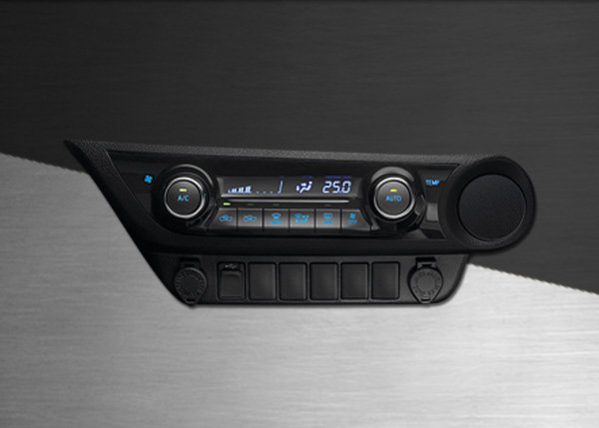 Toyota Hilux Revo Smart Cab 4x4 2.4G