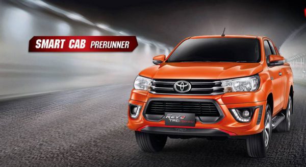 Toyota Hilux Revo TRD Sport Smart Cab Prerunner